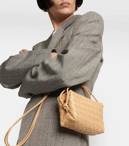Bottega Veneta Loop Mini leather camera bag 2