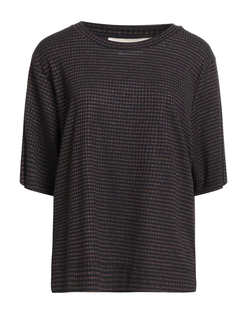 MOMONI T-shirt 1