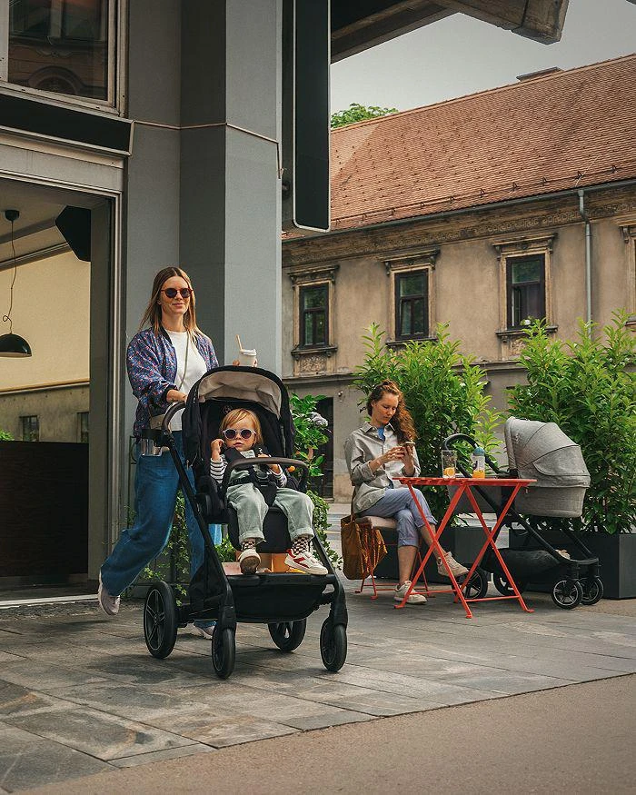 Nuna x BMW MIXX next Stroller 11