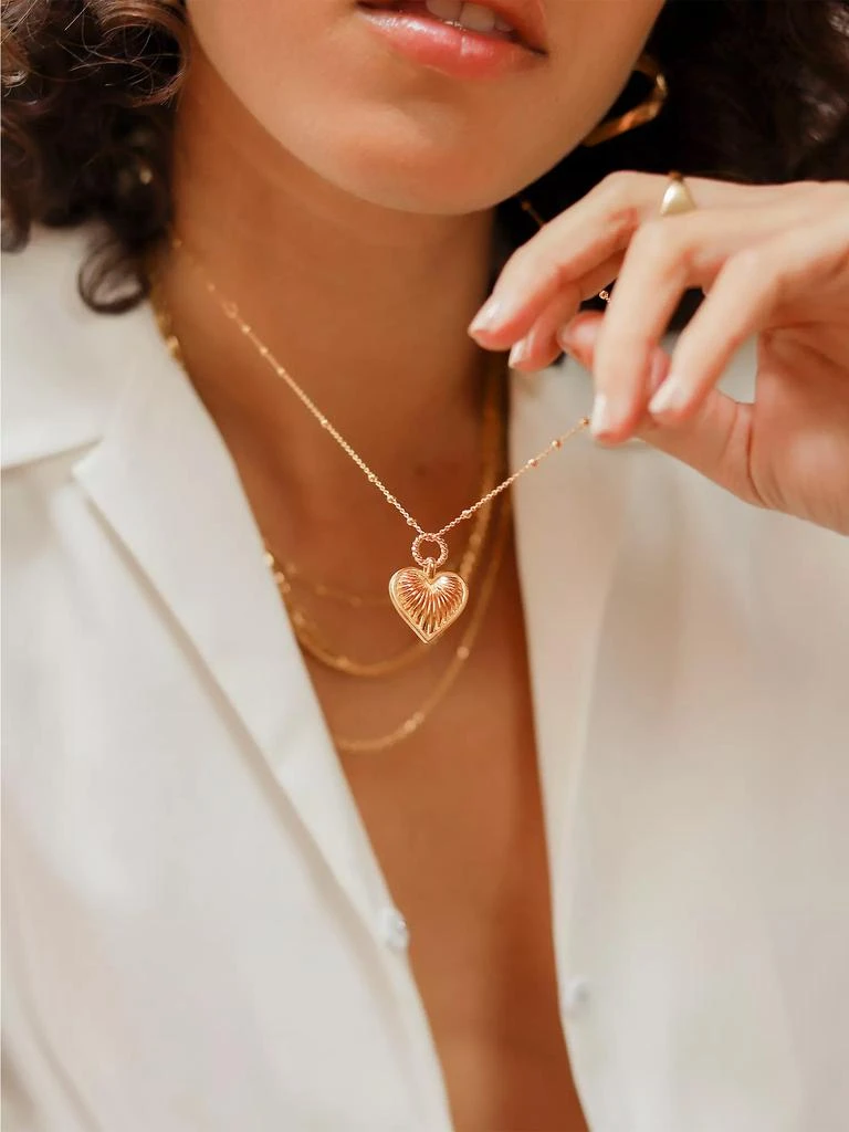 Missoma 18K Gold-Plated Ridged Heart Pendant Necklace 4