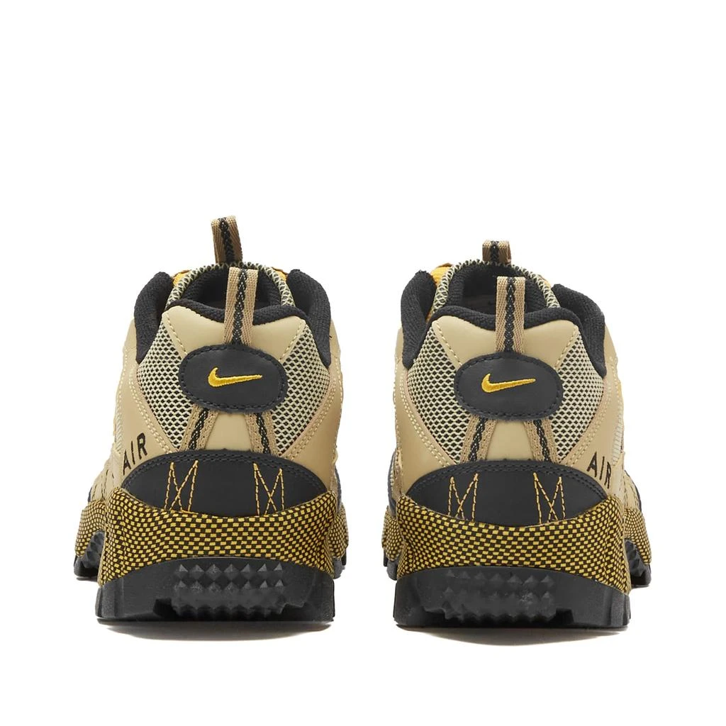 NIKE Nike Air Humara Qs 3