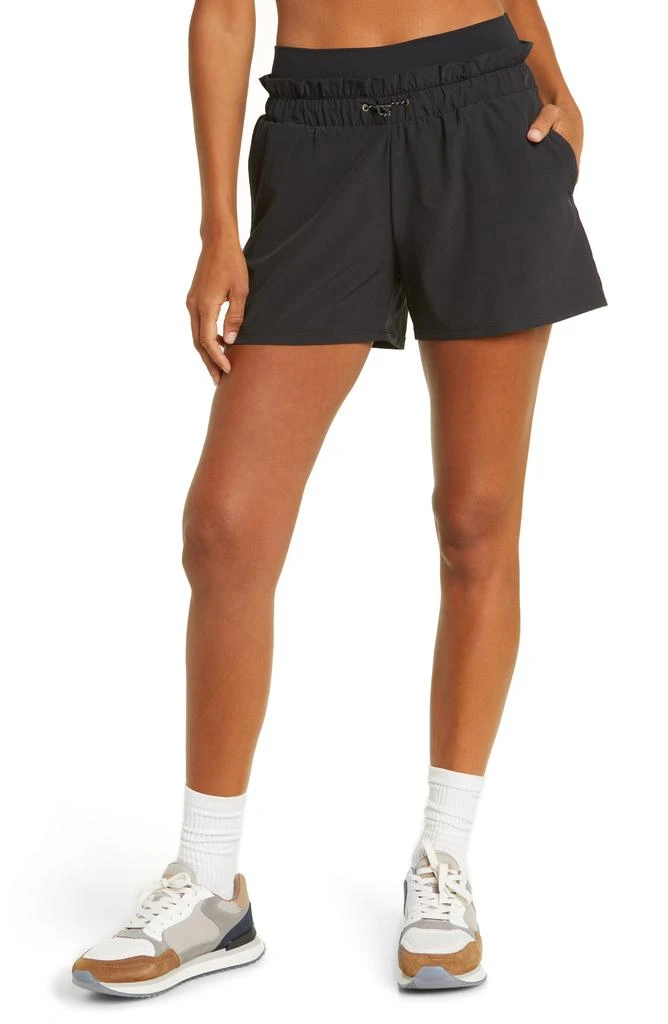 Zella Shirred Up Shorts 1