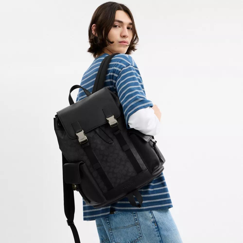 Coach Clark Backpack In Signature Canvas