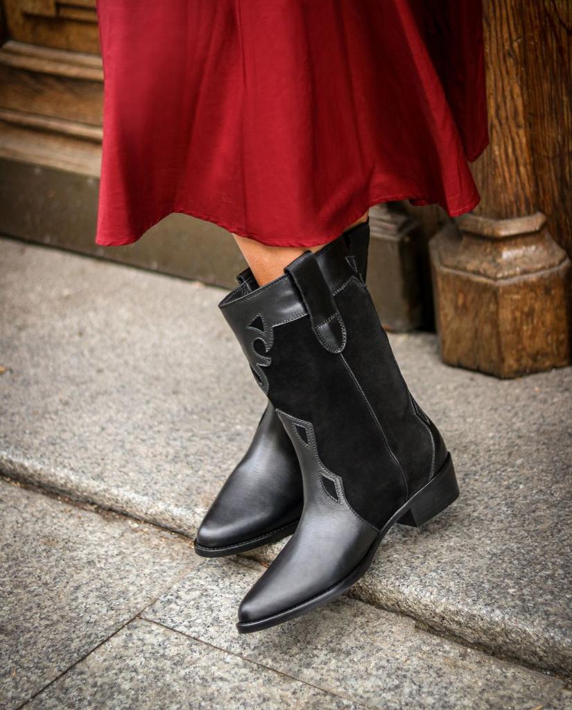 Toral Bottes Molly Total Noir