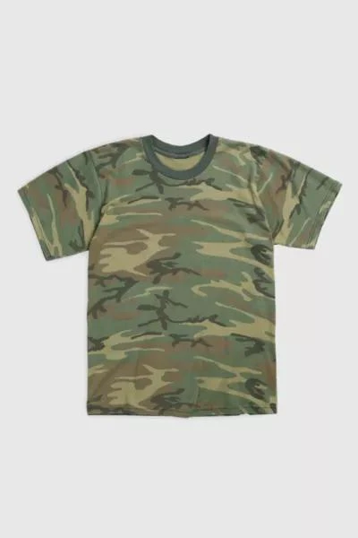 Urban Outfitters Vintage Camo Tee 019 1
