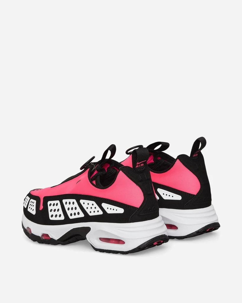 NIKE Women's Air Max SNDR Sneakers Hyper Pink / Black 5