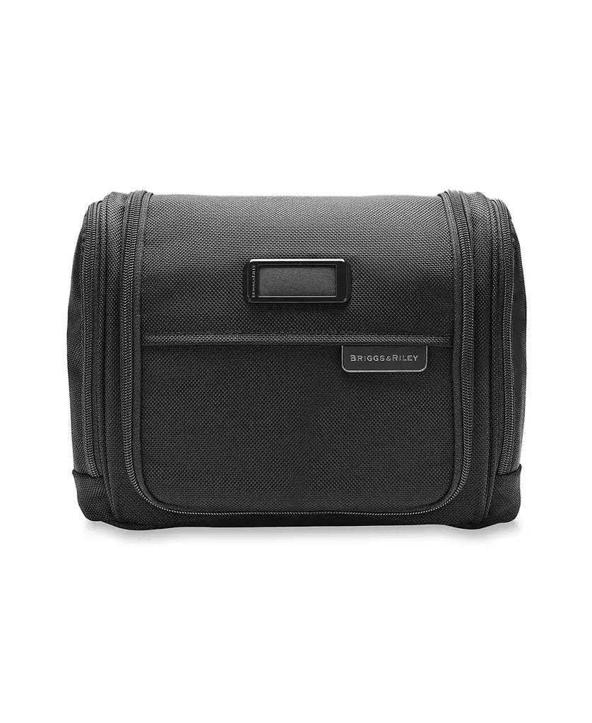 Briggs & Riley Baseline Deluxe Hangable Kit