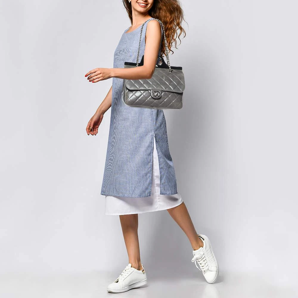 Chanel Chanel Grey Quilted Glazed Leather Small CC Delivery Bag 3