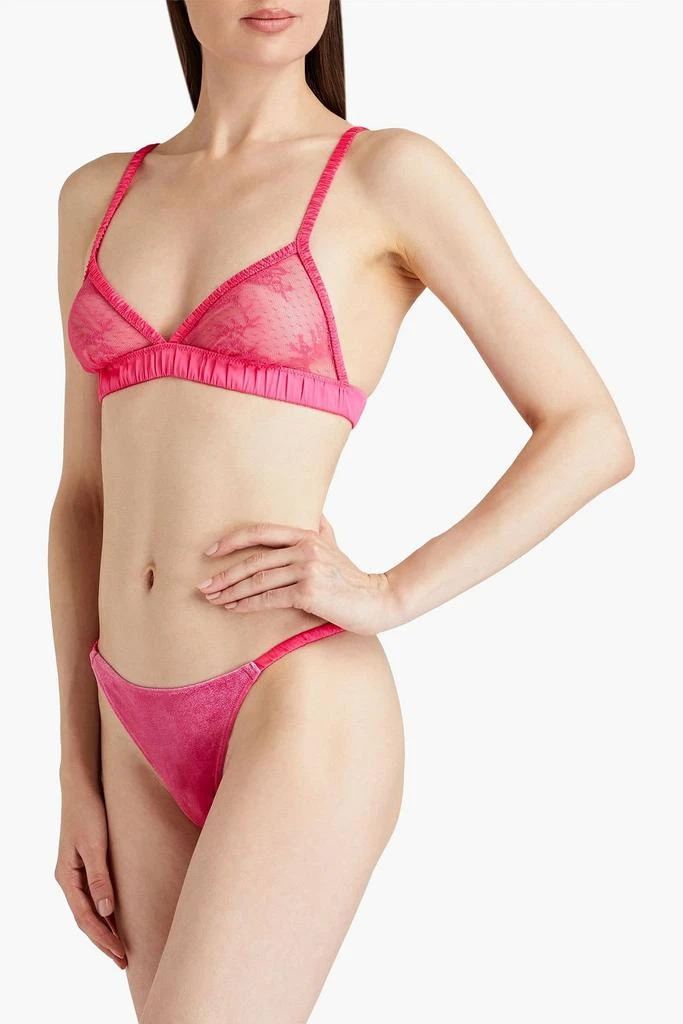LOVE STORIES Satin-trimmed point d'espri triangle bra 2