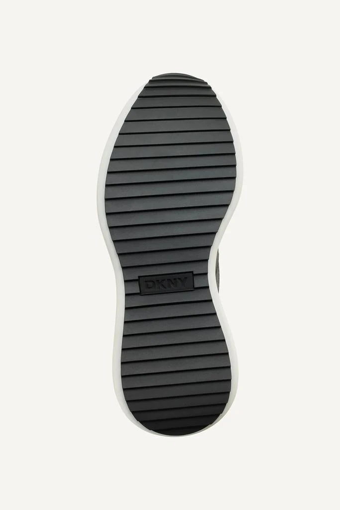 DKNY ZOFI SNEAKER 5