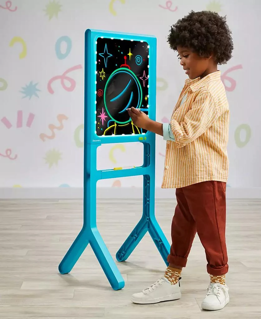 Discovery Kids Glow Easel Dual-Sided Art Station 2