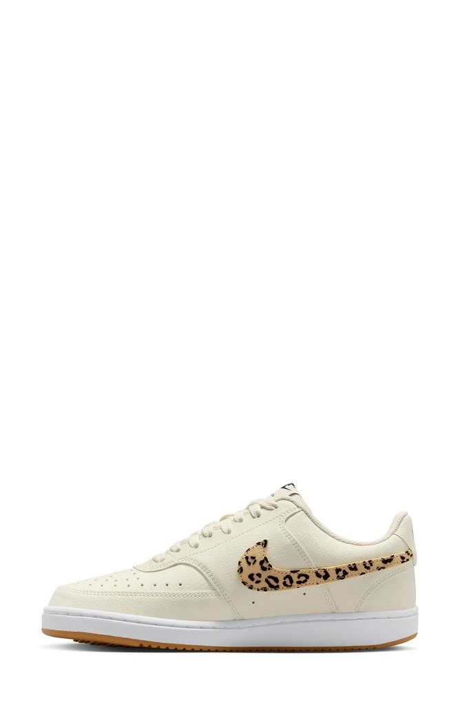 NIKE Court Vision Sneaker 6