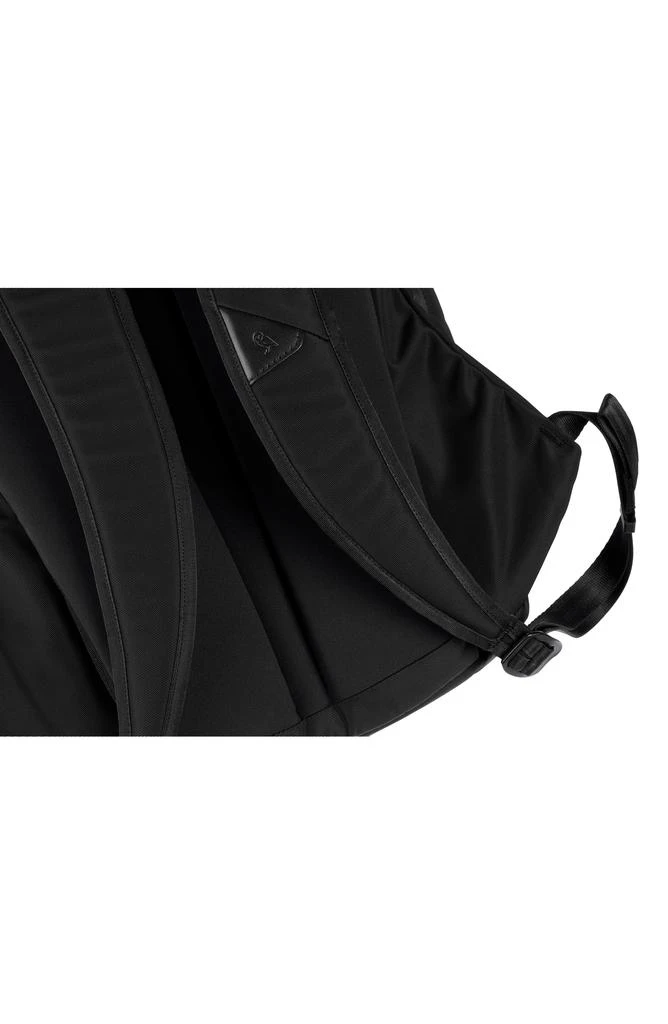 Bellroy Classic II Water Repellent Backpack 10