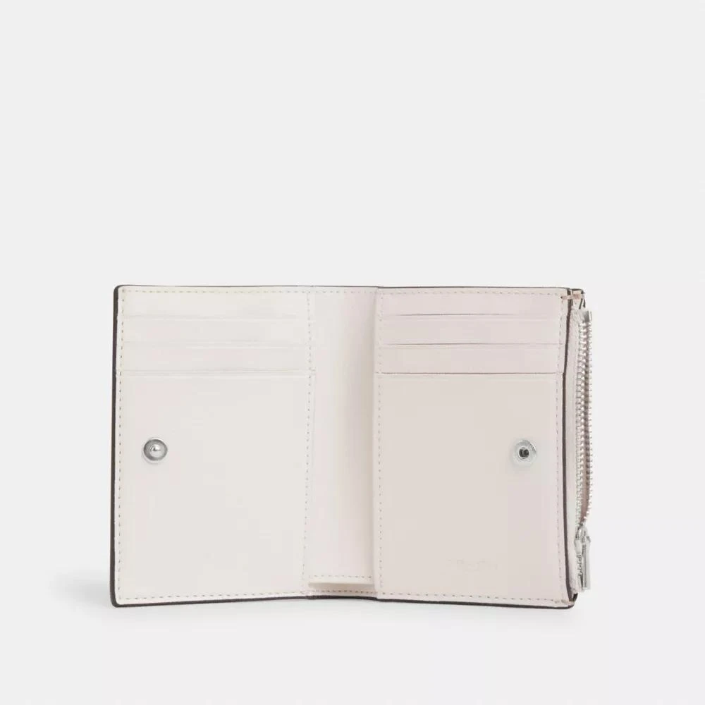 Coach Bifold Wallet In Signature Canvas 2