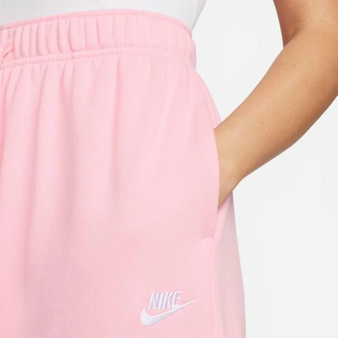 NIKE Women's Nike Sportswear Club Fleece Mid-Rise Oversized Cargo Sweatpants 4
