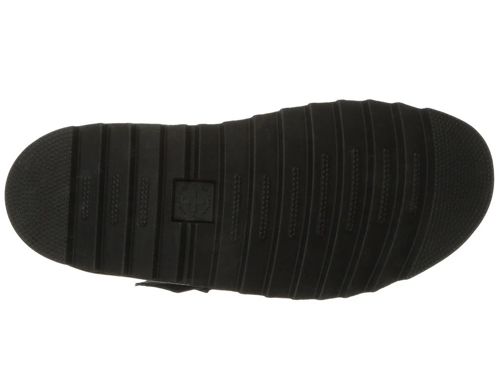 Dr. Martens Voss 3