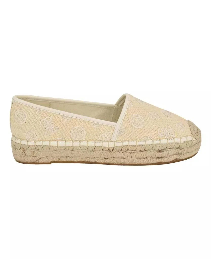 GUESS Women's Joelya Platform Espadrille Flats 2