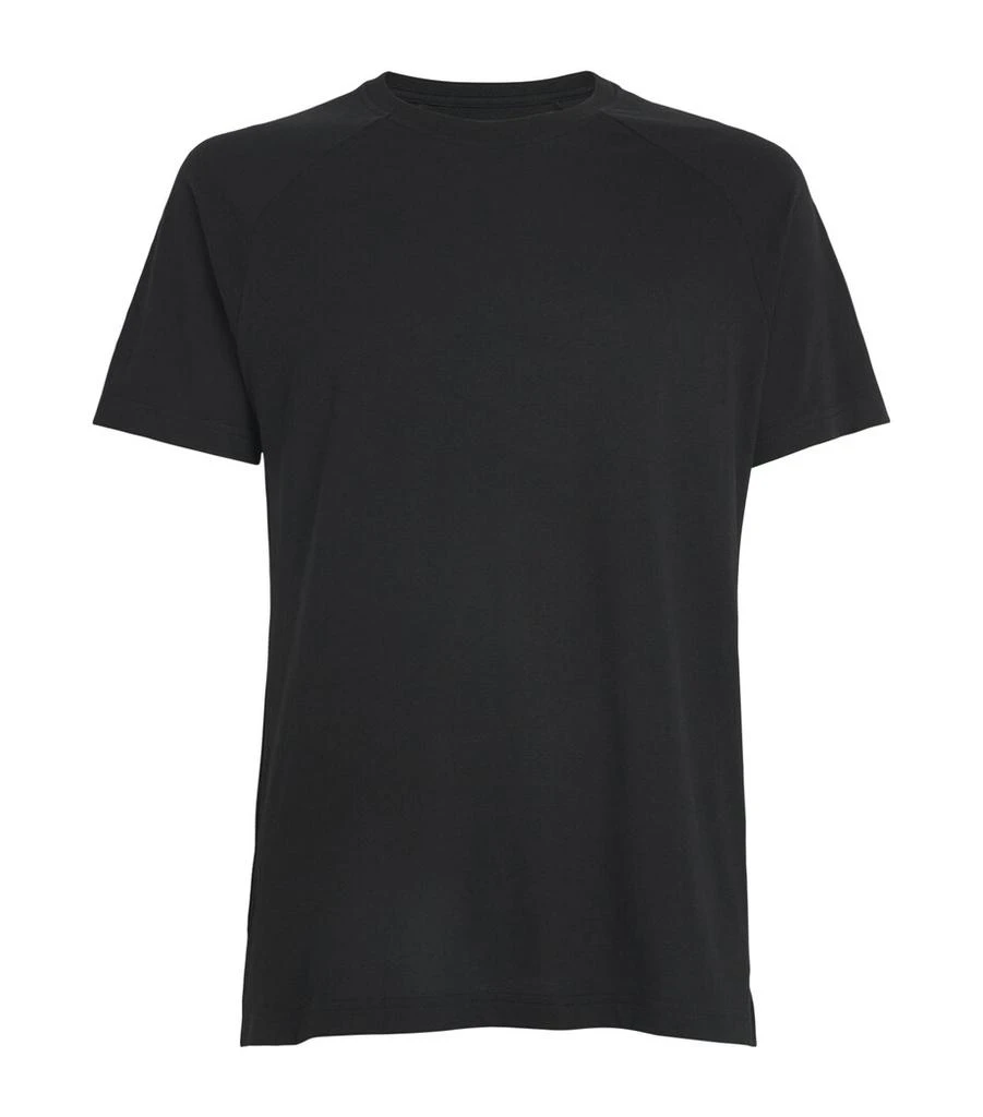 Alo Triumph T-Shirt 1