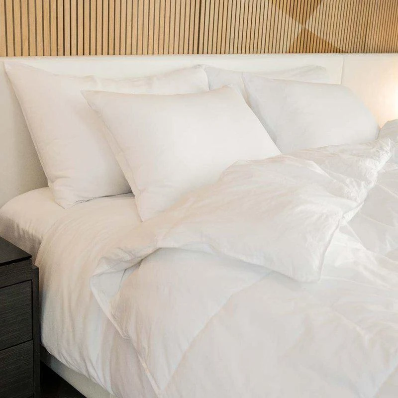 FluffCo Luxury Hotel Down Blended Comforter QUEEN 2