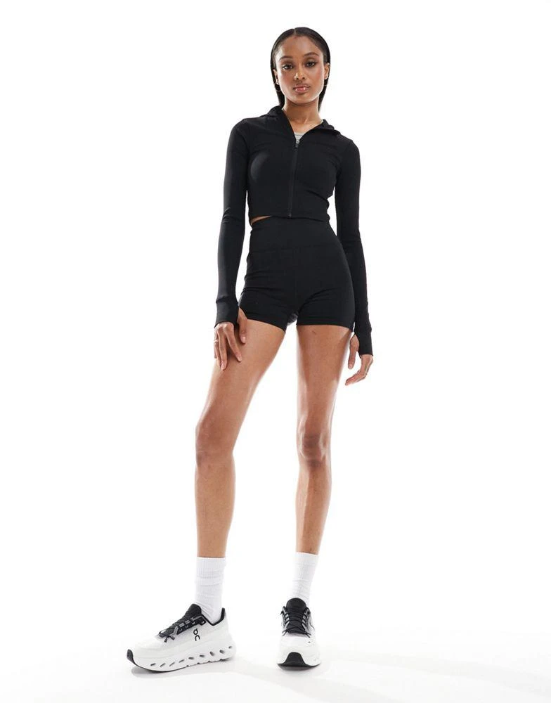 ASOS ASOS 4505 Tall cropped hoodie in active rib in black 4