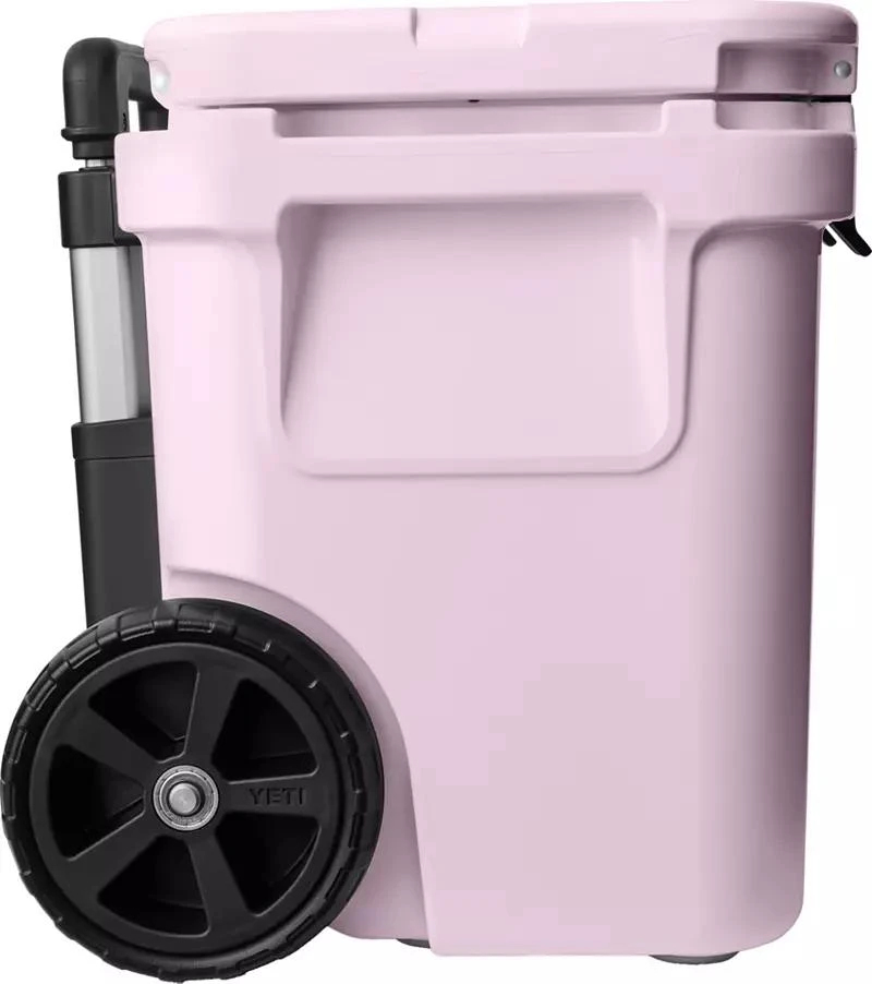 YETI YETI Roadie 32 Wheeled Cooler 5