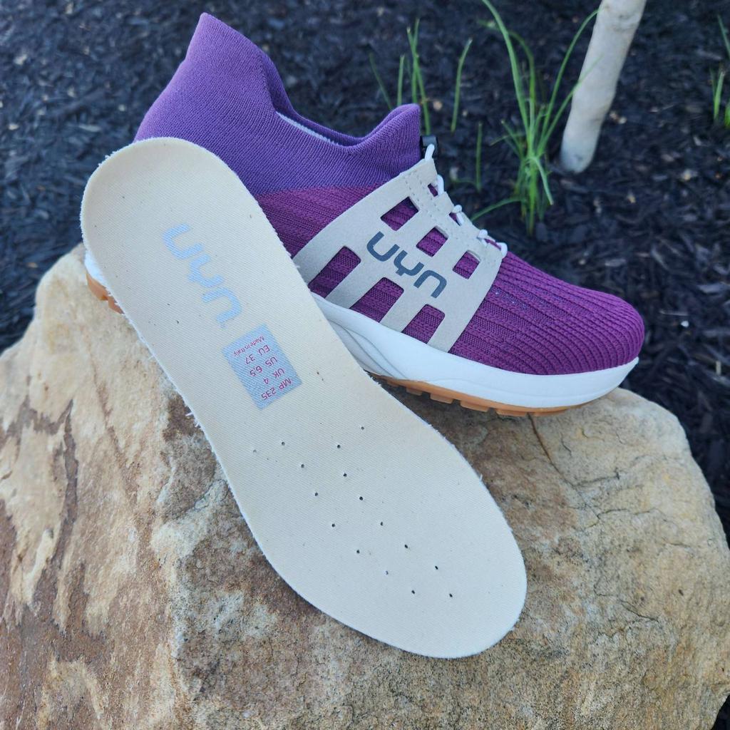 UYN Uyn - women's slip-on sneakers