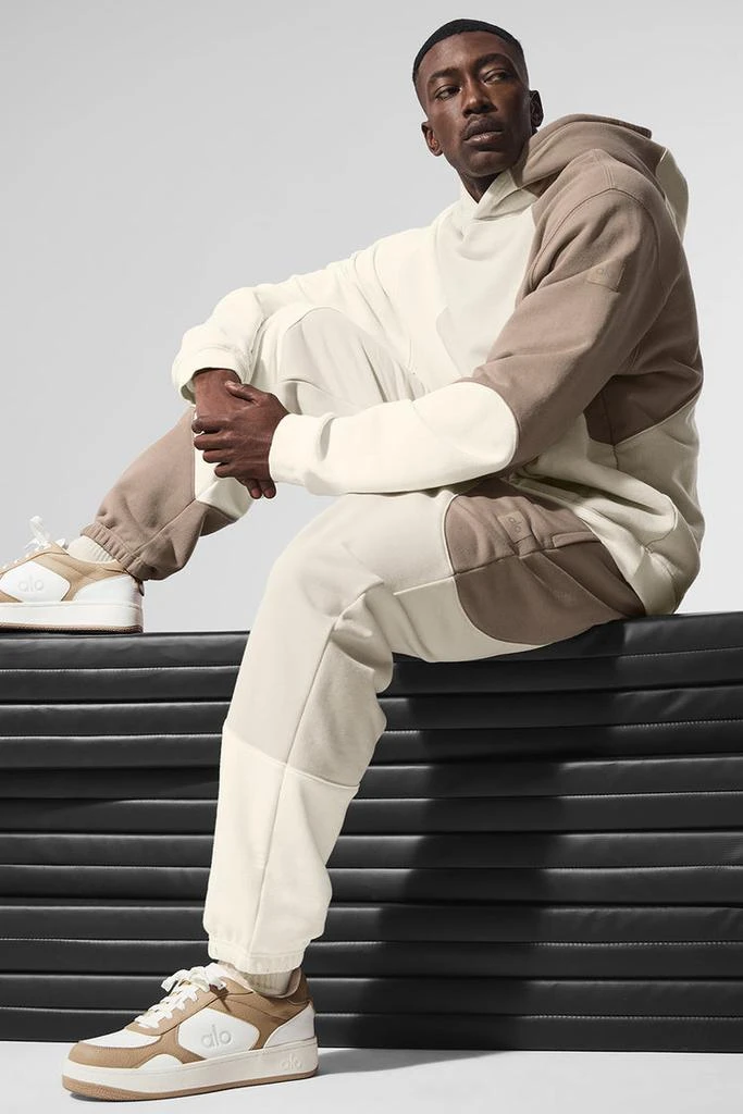 Alo Make Waves Sweatpant - Limestone Tonal 5