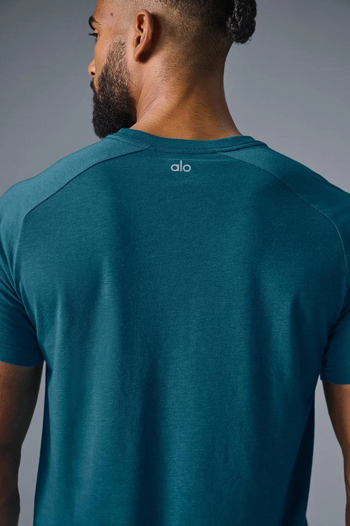 Alo Triumph Raglan Tee - Oceanic Teal 3