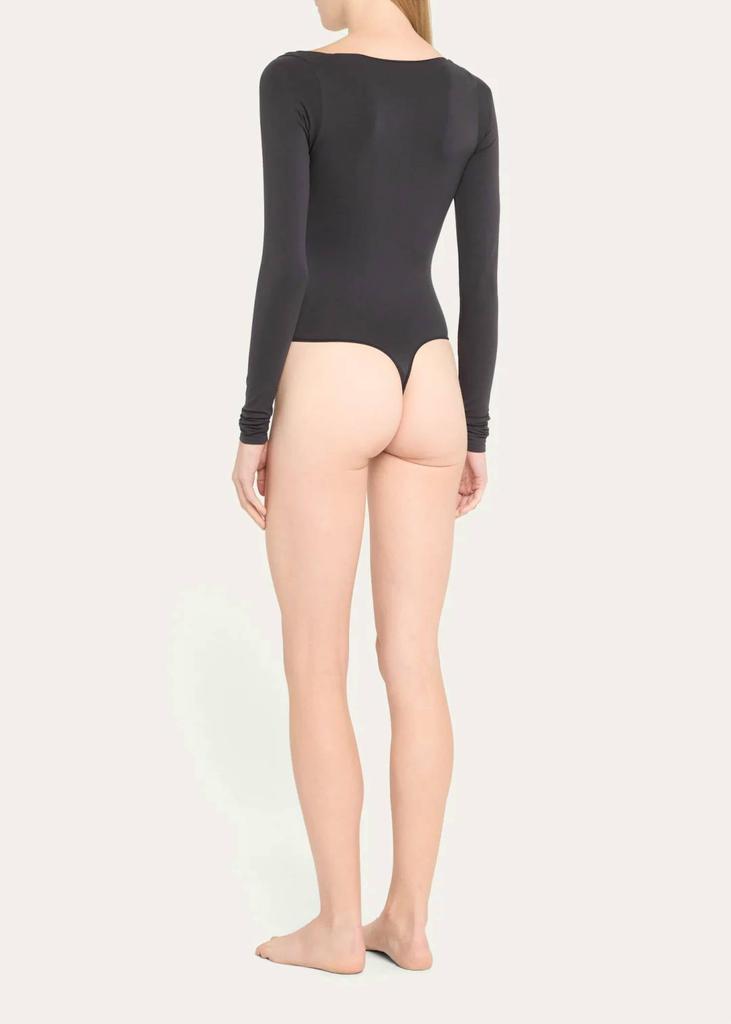 SKIMS Skims - Essential Smoothing Scoop-Neck Thong Bodysuit