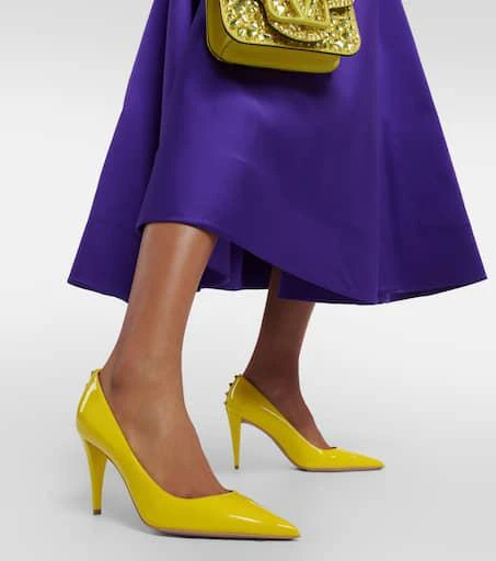 Valentino Rockstud patent leather pumps 4
