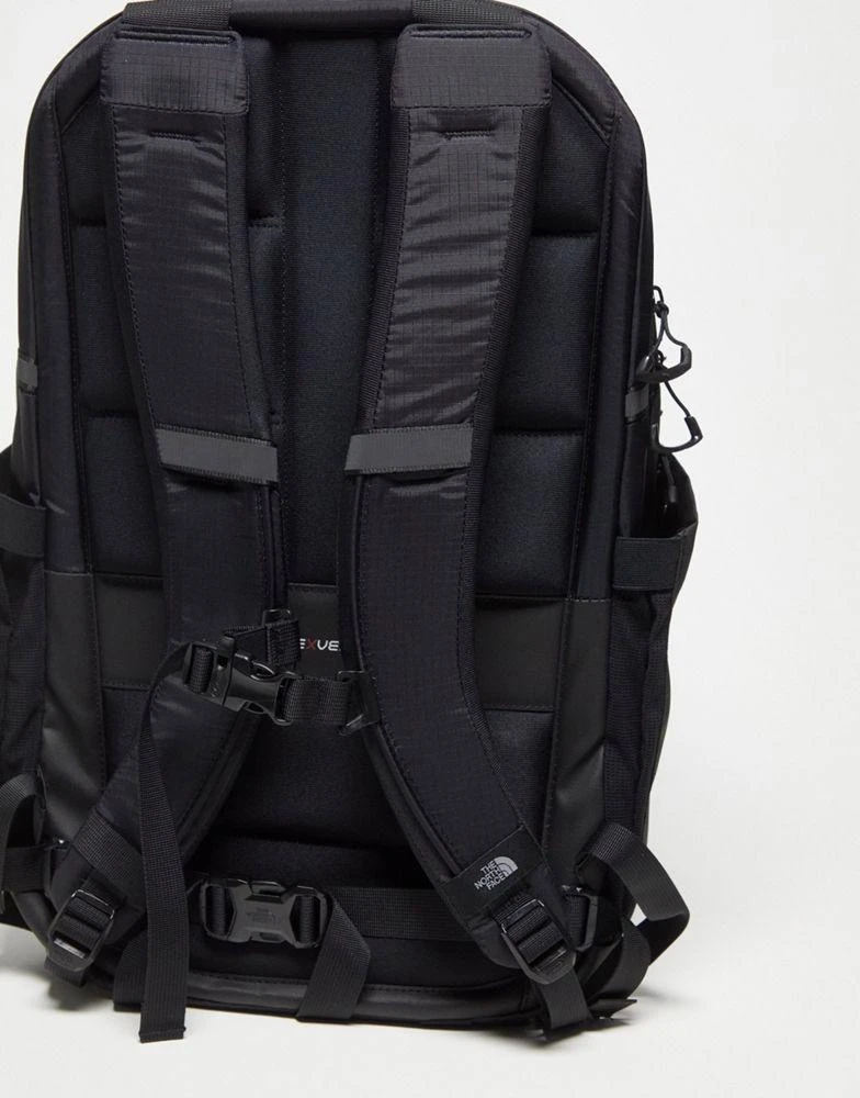 The North Face The North Face Surge Flexvent 31l backpack in black 4