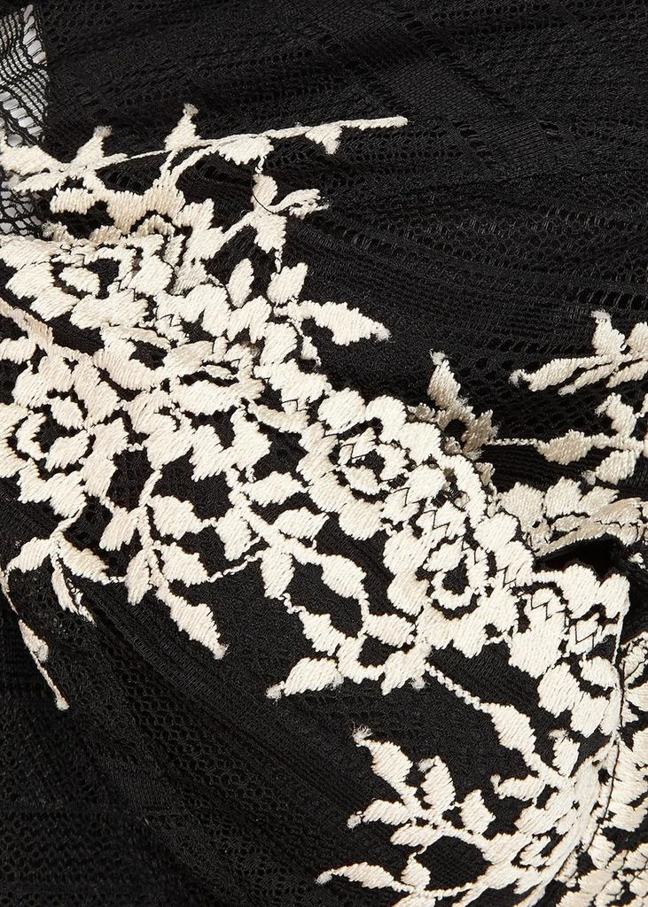 Wacoal Embrace Lace plunge bra 4