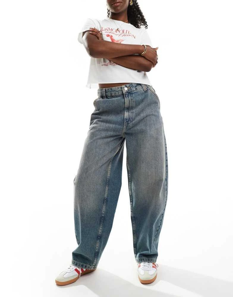 Bershka Bershka baggy skater jeans in dirty mid wash blue 1