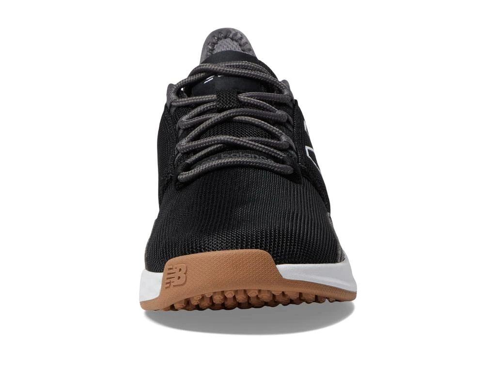 New Balance Fresh Foam ROAV Golf 3