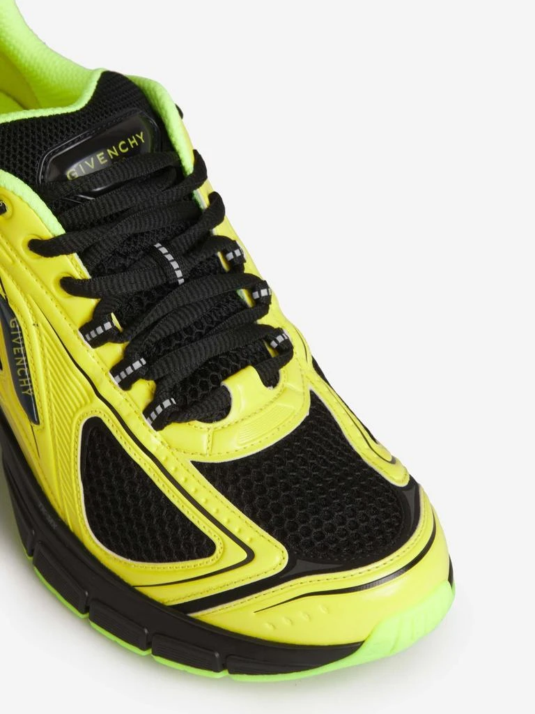 Givenchy Givenchy TK-MX Runner Sneakers 4