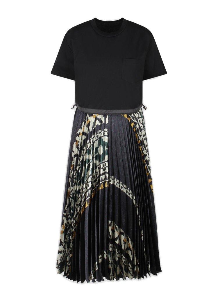 【sacai】Crewneck Pleated Back Pocket Dress SACAI | Crewneck Pleated Back Pocket Dress | Women | Lane