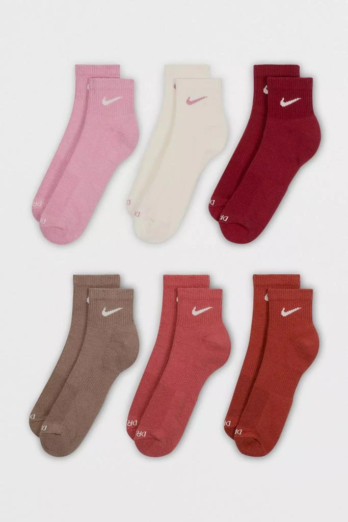 NIKE Nike Everyday Plus Cushioned Sock 6-Pack 1