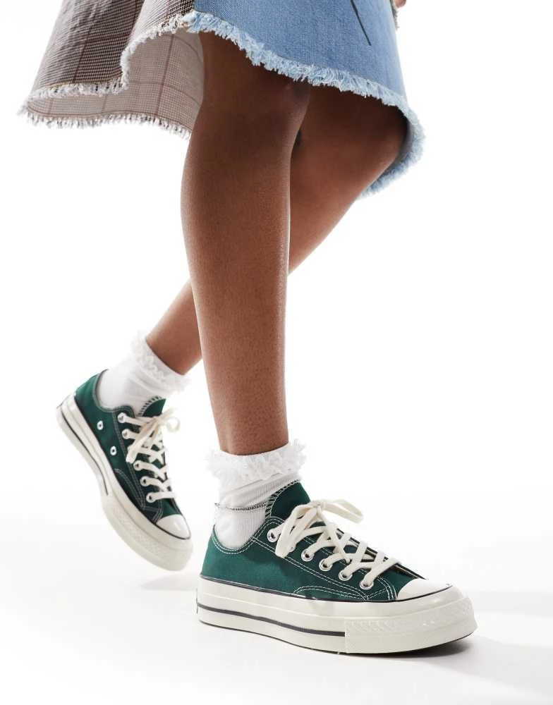 Shop Converse Chuck 70 Ox trainers in dark green on Sale at