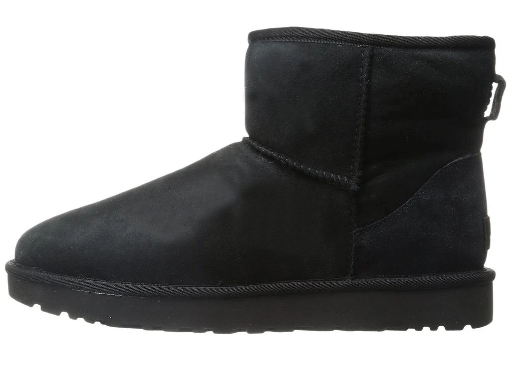 UGG Classic Mini II 4