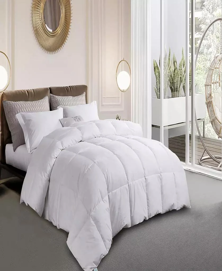 Martha Stewart 75%/25% White Goose Feather & Down Comforter, Full/Queen, Exclusively at Macy’s 2