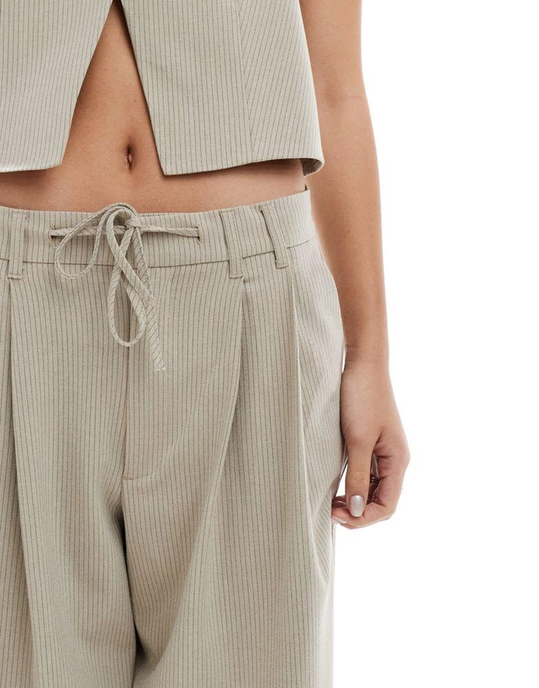 Pull&Bear Pull&Bear tie waist detail pinstripe tailored trouser co-ord in sand 2