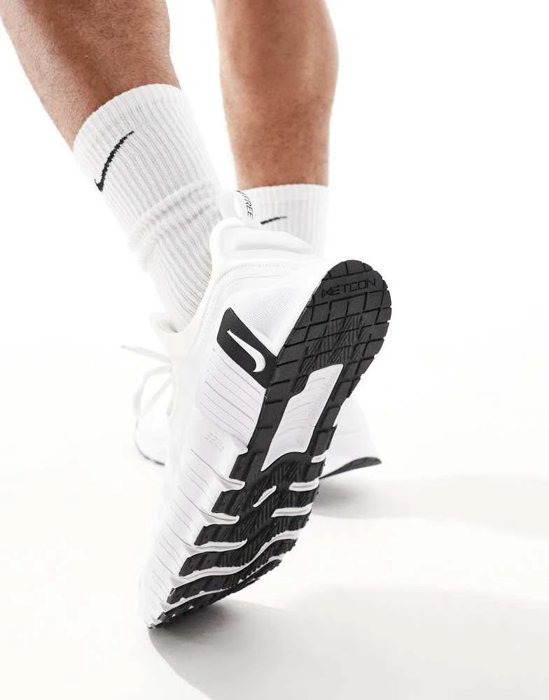 NIKE Nike Training Free Metcon 6 unisex trainers in white and black 3