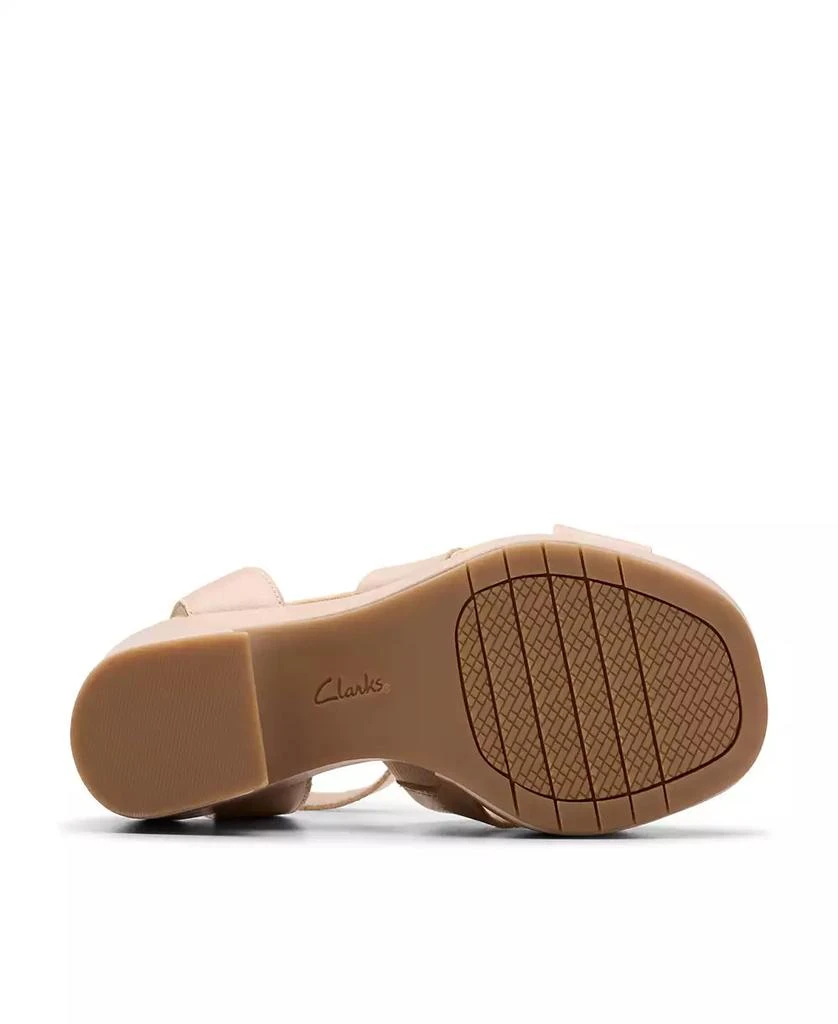 Clarks Collection Women's Nerisa Wedge Sandals 5