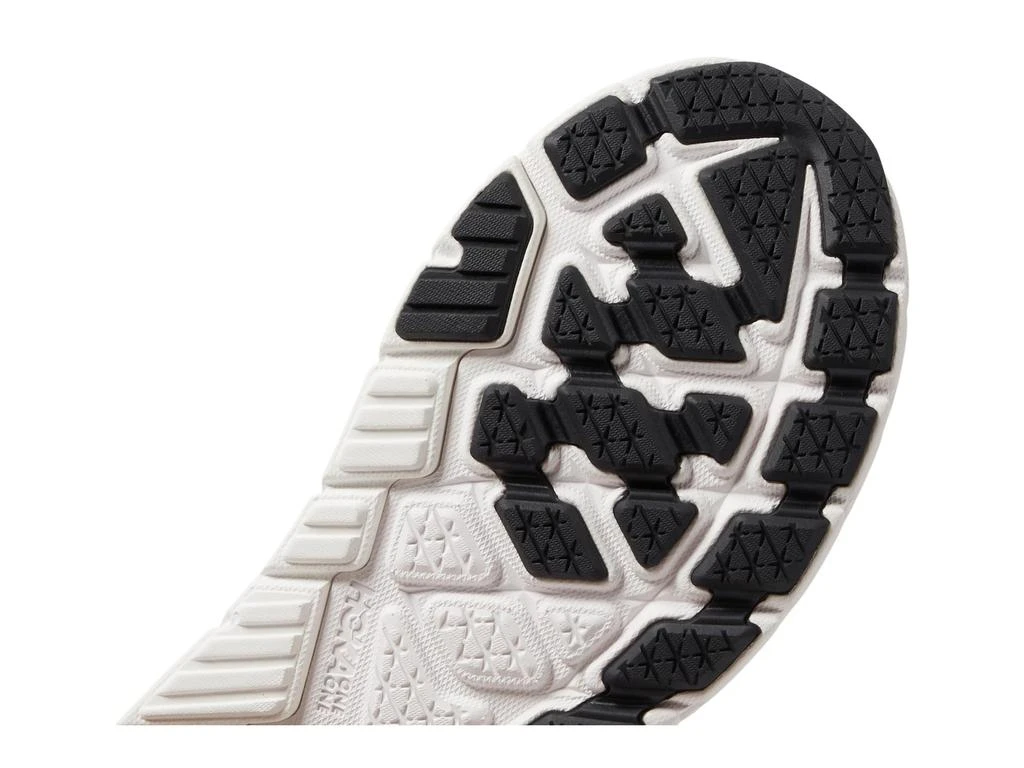 Hoka One One Arahi 7 6
