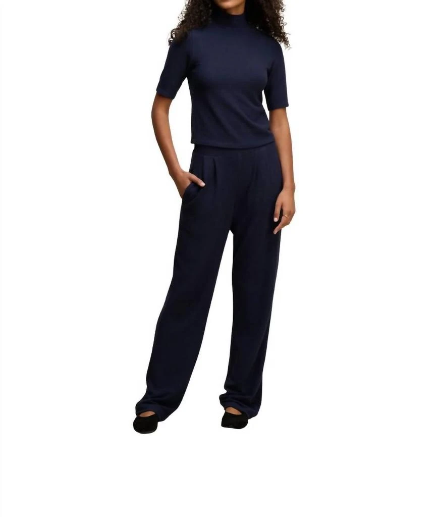 Velvet by Graham
Spencer Velvet By Graham
Spencer - Eliya Pull On Pants