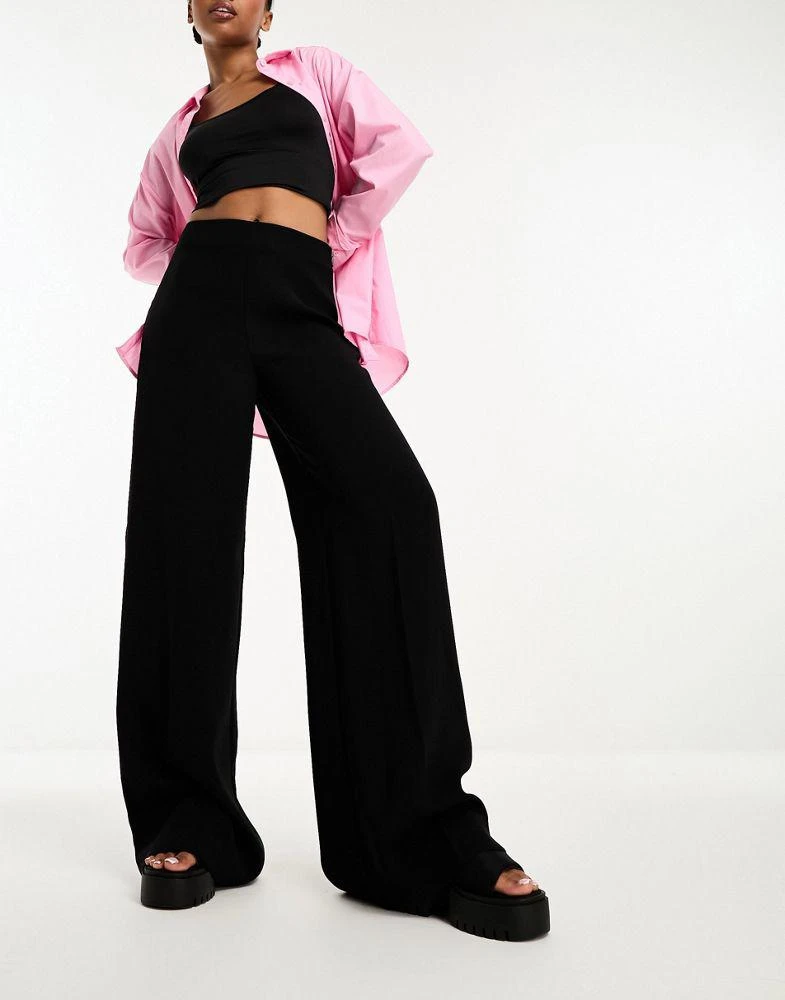 Mango Mango wide leg slouchy trouser in black 4
