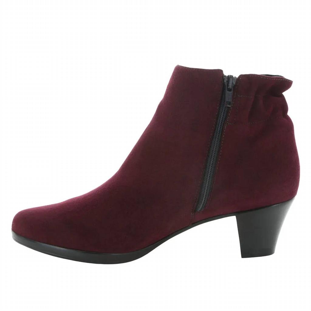 Munro Women's Alfie Boots In Wine
