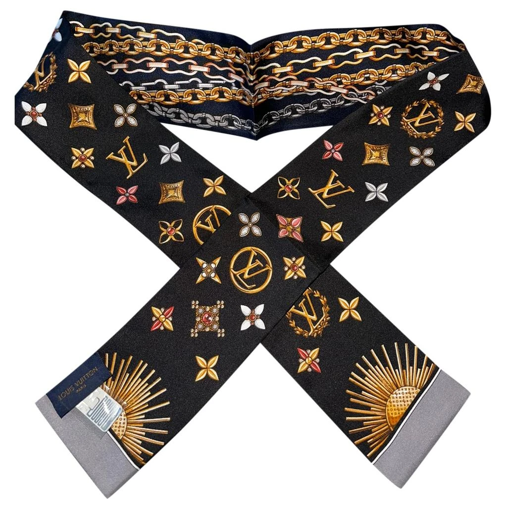Louis Vuitton Louis Vuitton Silk scarf