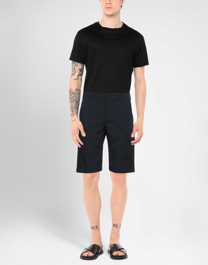 ESEMPLARE Shorts & Bermuda