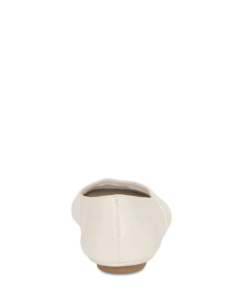 Vince Camuto Women
s Catisha Flats 4